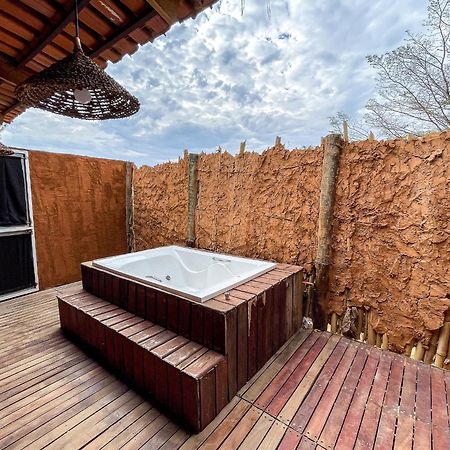 Ranchos 30 Hotel Fazenda Hidrolandia  Экстерьер фото
