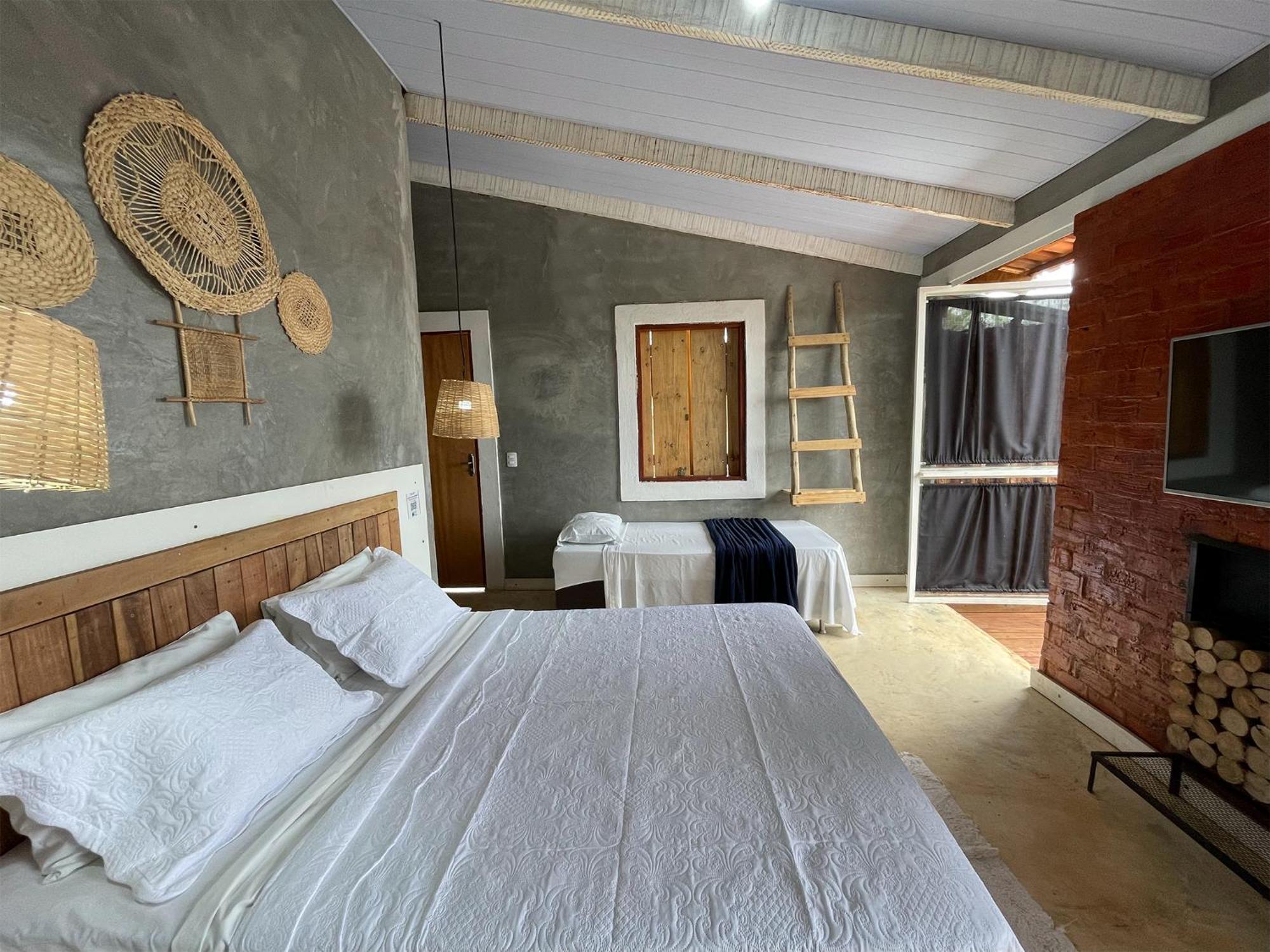 Ranchos 30 Hotel Fazenda Hidrolandia  Экстерьер фото